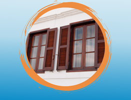 Peinture transparente pour châssis extérieur