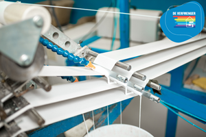 Glue machine